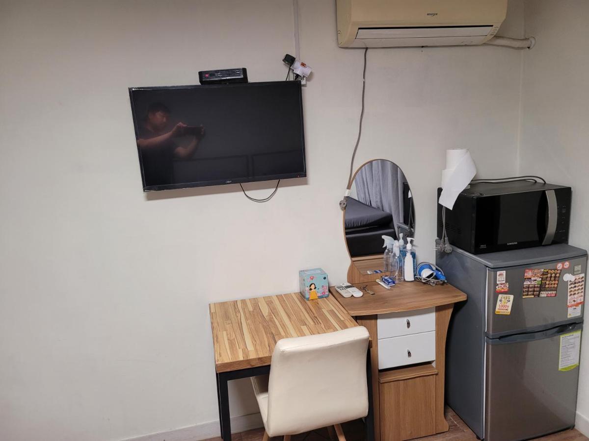 Able Guesthouse Hongdae 2 Сеул Экстерьер фото