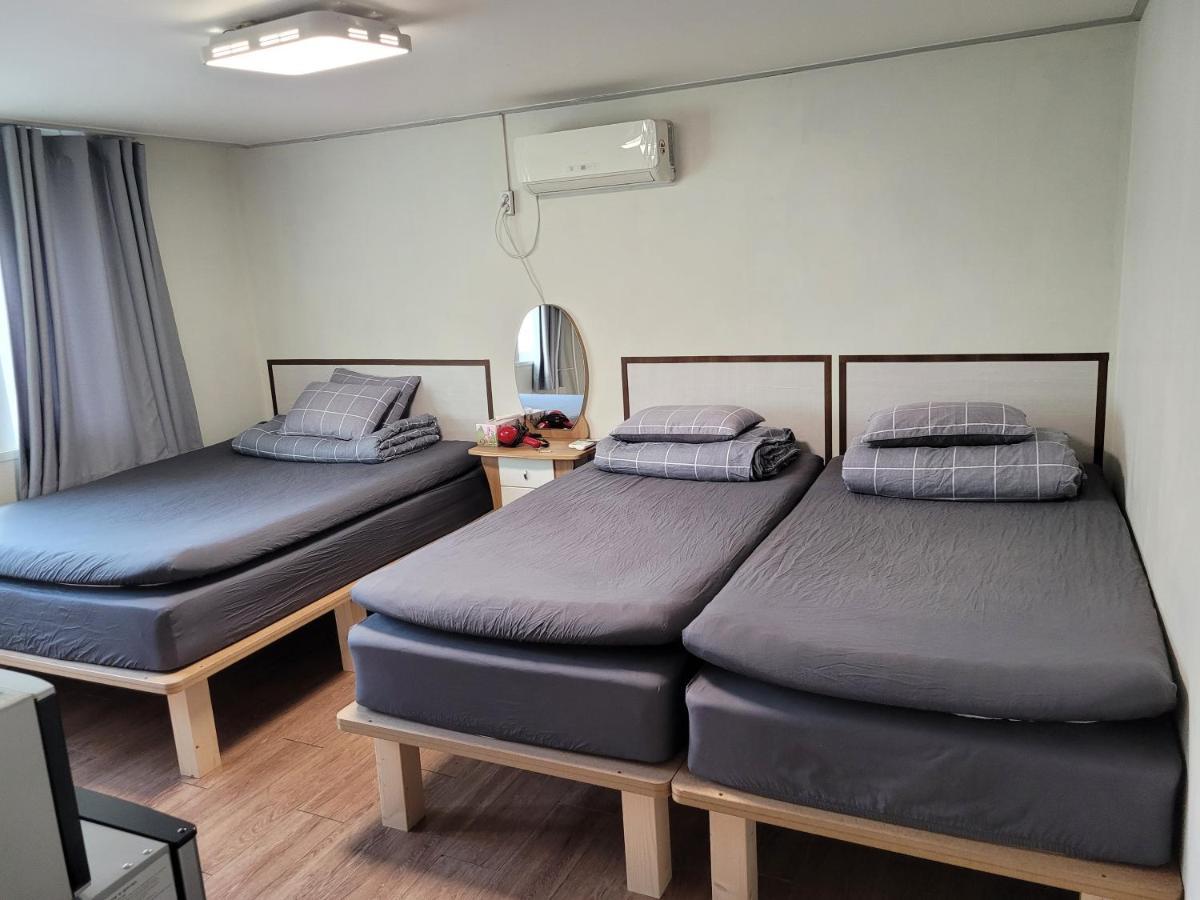 Able Guesthouse Hongdae 2 Сеул Экстерьер фото