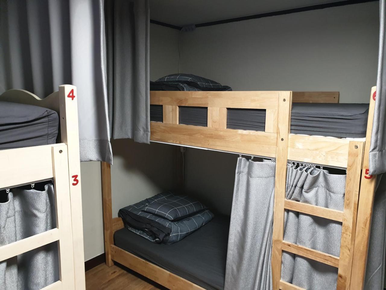 Able Guesthouse Hongdae 2 Сеул Экстерьер фото