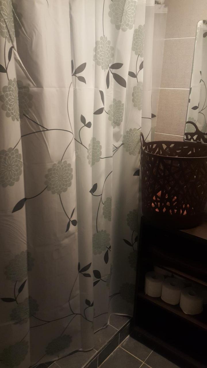 Able Guesthouse Hongdae 2 Сеул Экстерьер фото