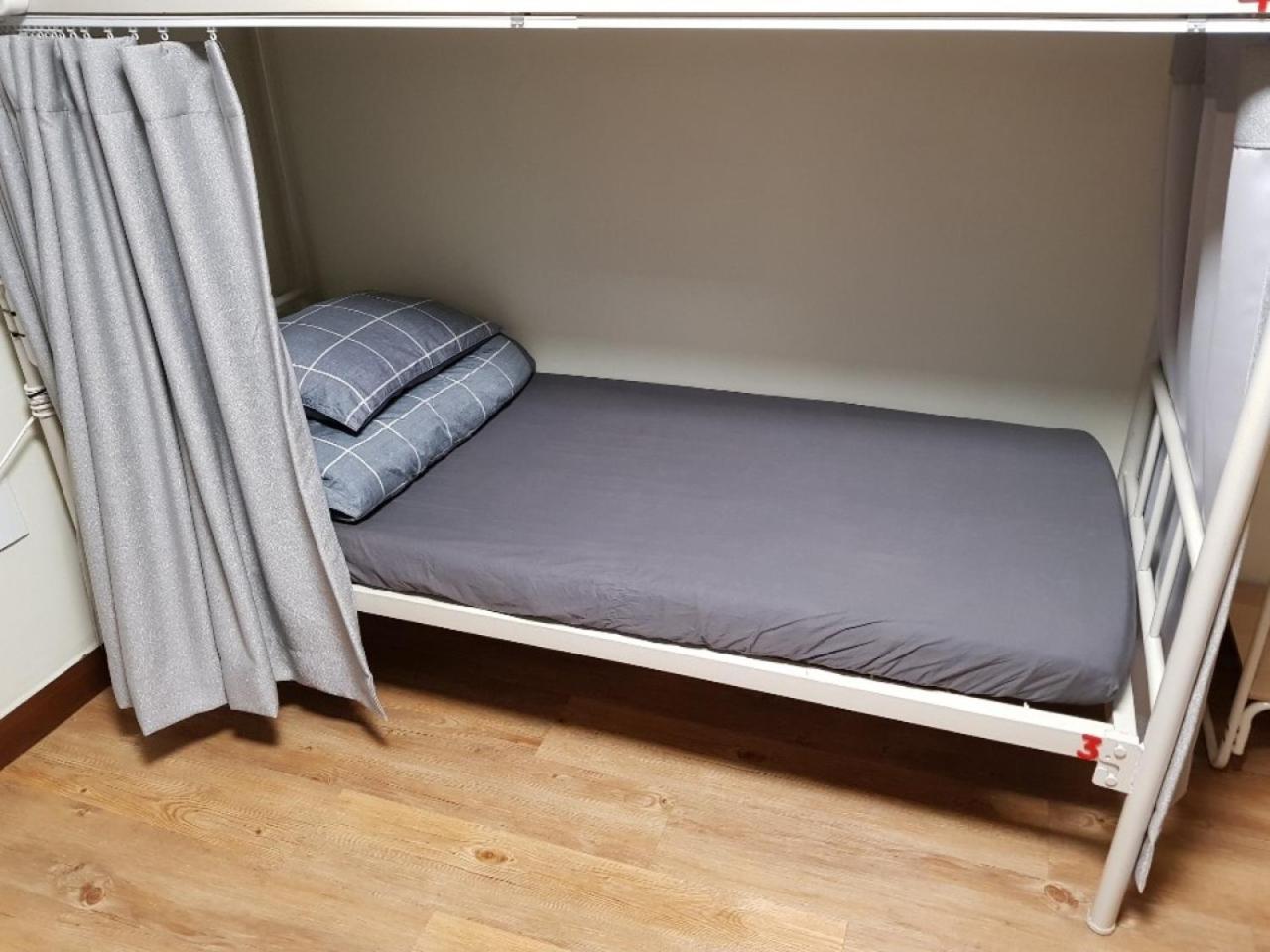 Able Guesthouse Hongdae 2 Сеул Экстерьер фото
