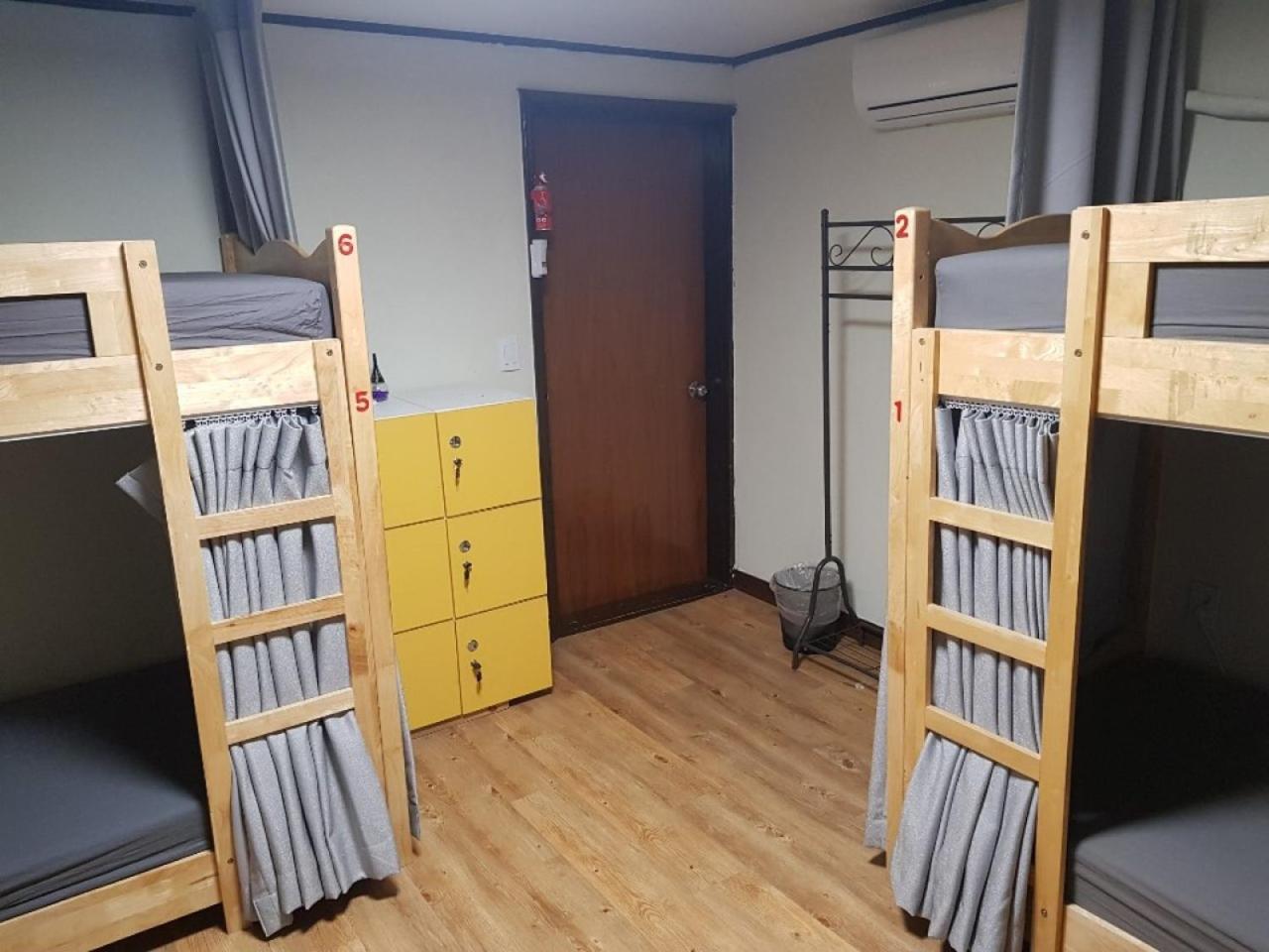 Able Guesthouse Hongdae 2 Сеул Экстерьер фото